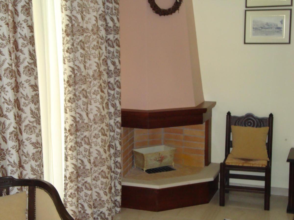 نيدري Captain Stavros Hotel المظهر الخارجي الصورة