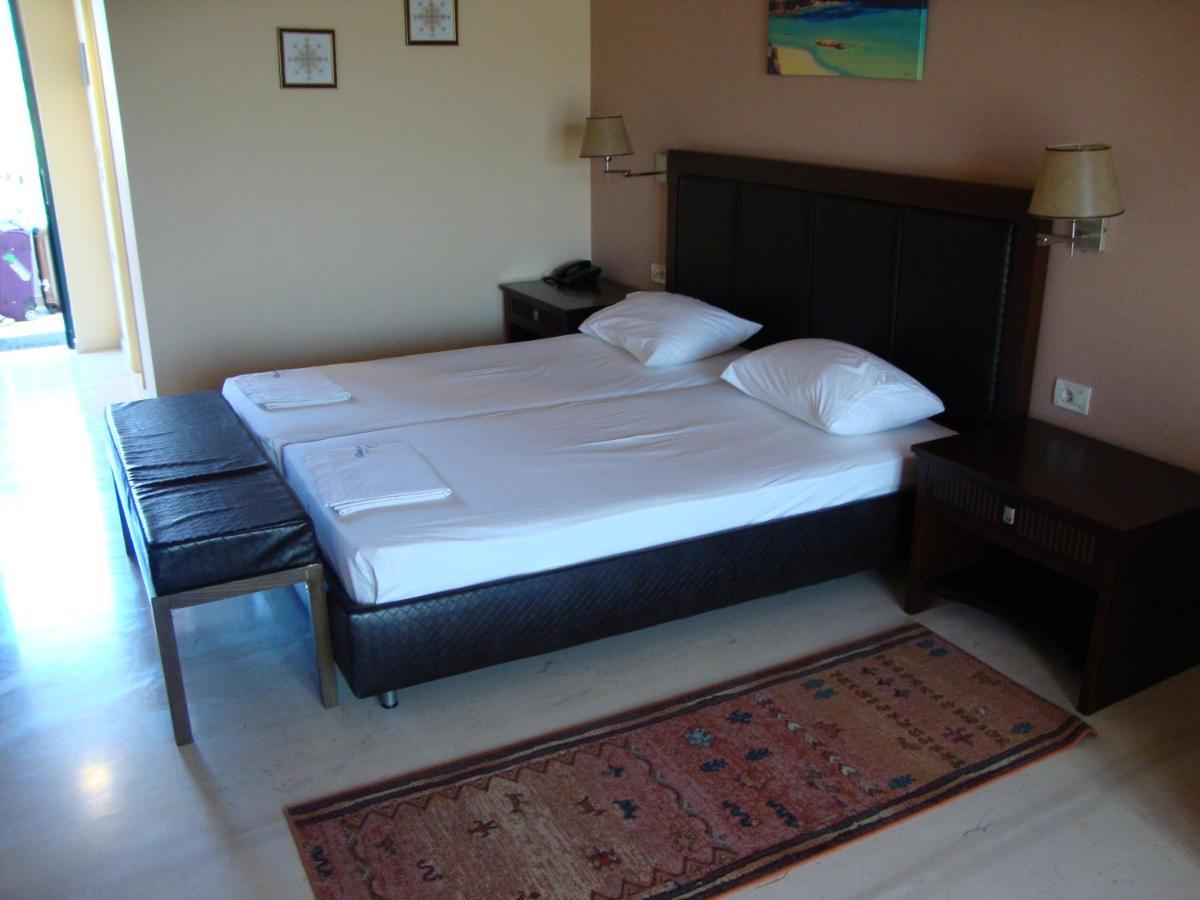 نيدري Captain Stavros Hotel المظهر الخارجي الصورة