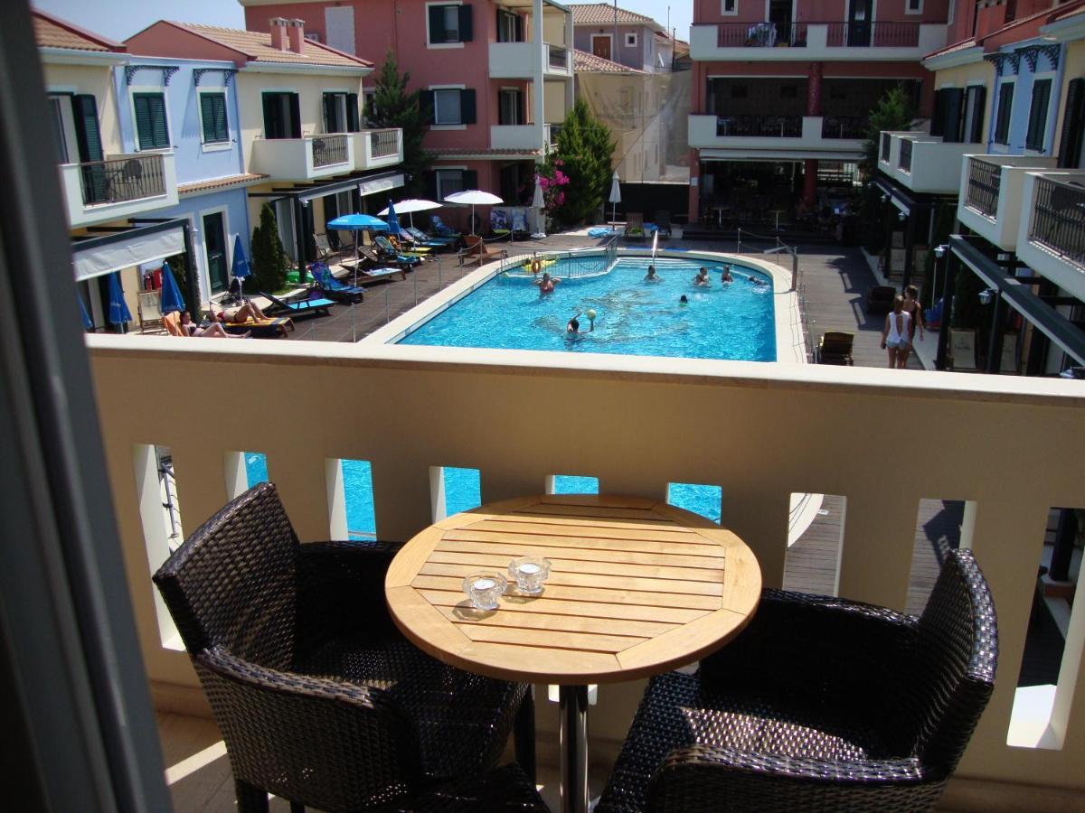 نيدري Captain Stavros Hotel المظهر الخارجي الصورة