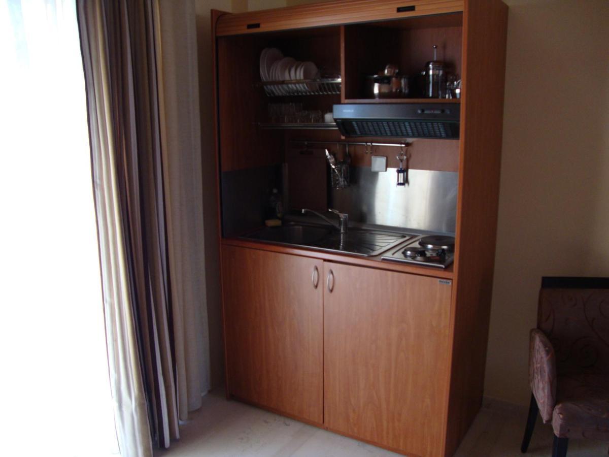 نيدري Captain Stavros Hotel المظهر الخارجي الصورة