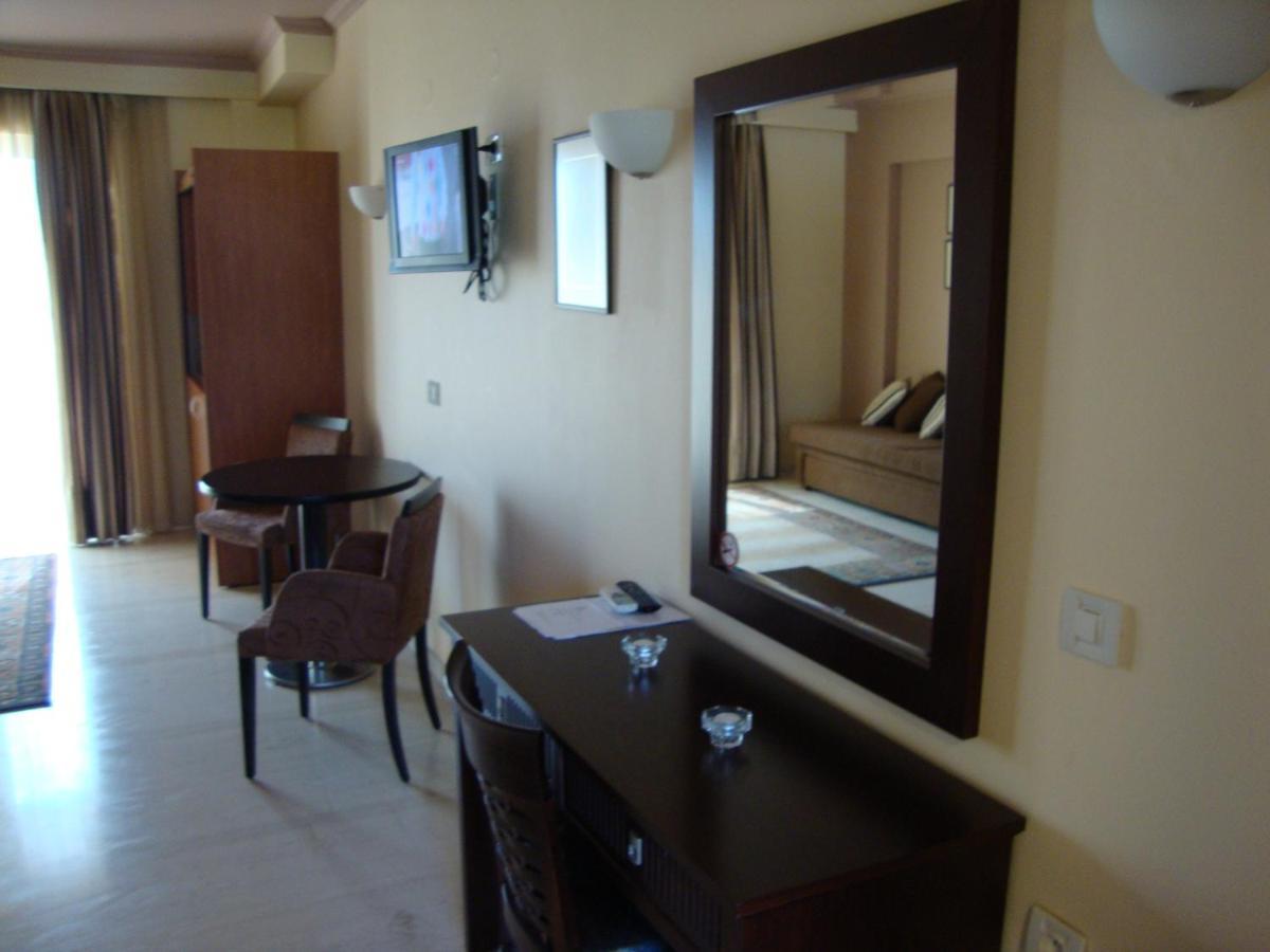 نيدري Captain Stavros Hotel المظهر الخارجي الصورة
