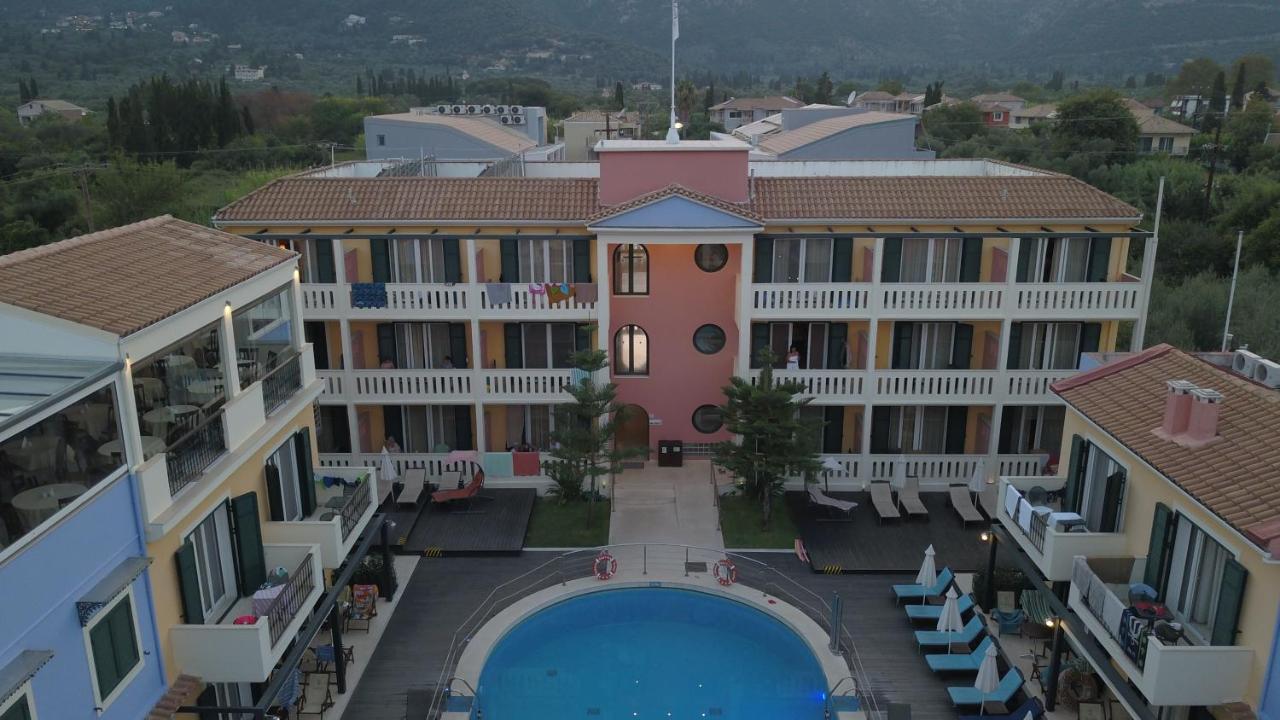 نيدري Captain Stavros Hotel المظهر الخارجي الصورة