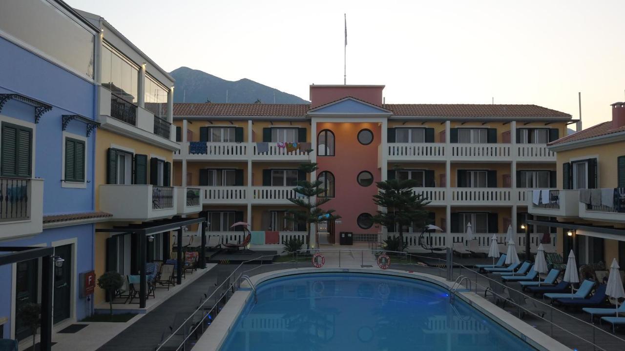 نيدري Captain Stavros Hotel المظهر الخارجي الصورة