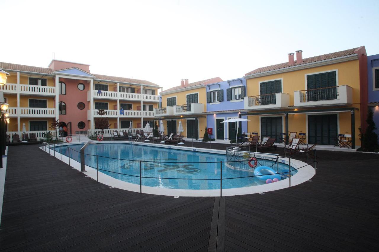 نيدري Captain Stavros Hotel المظهر الخارجي الصورة