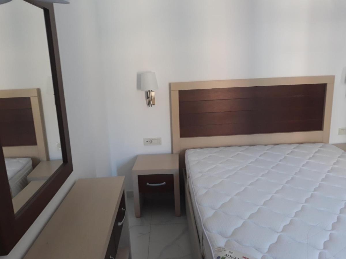 نيدري Captain Stavros Hotel المظهر الخارجي الصورة