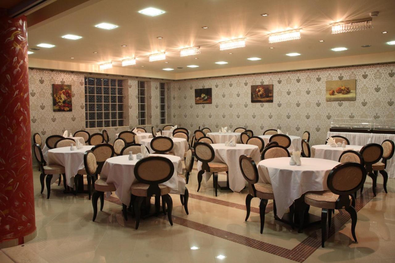 نيدري Captain Stavros Hotel المظهر الخارجي الصورة